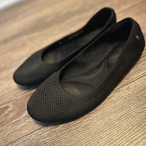 Black Vera Wang Ballet Flats